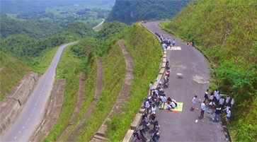 Đèo Khau Liêu Cùng Các Bạn Học Sinh