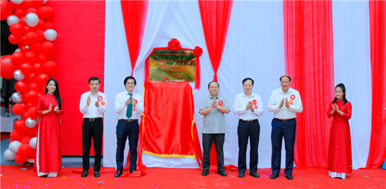 Lễ gắn biển Công trình Thủy điện Hồng Nam chào mừng Đại hội đại biểu Đảng bộ tỉnh lần thứ XX, nhiệm kỳ 2025 - 2030