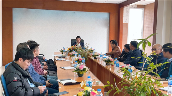 Ban lãnh đạo công ty họp tổng kết năm 2022